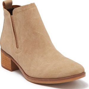 KORKS Tasha Ankle Bootie Tan 10M NWOT